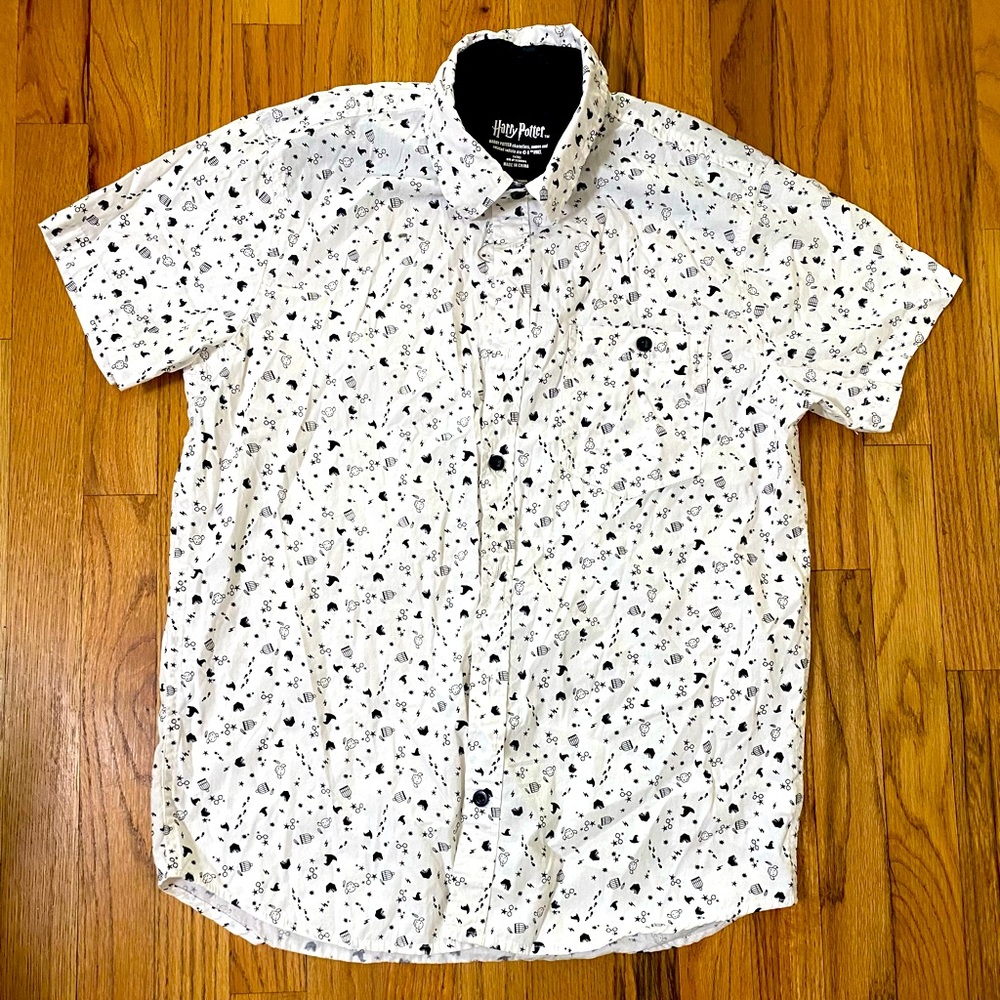 Harry Potter All Over Print Shirt Sleeve Button Up Shirt Mens M White/Black Note